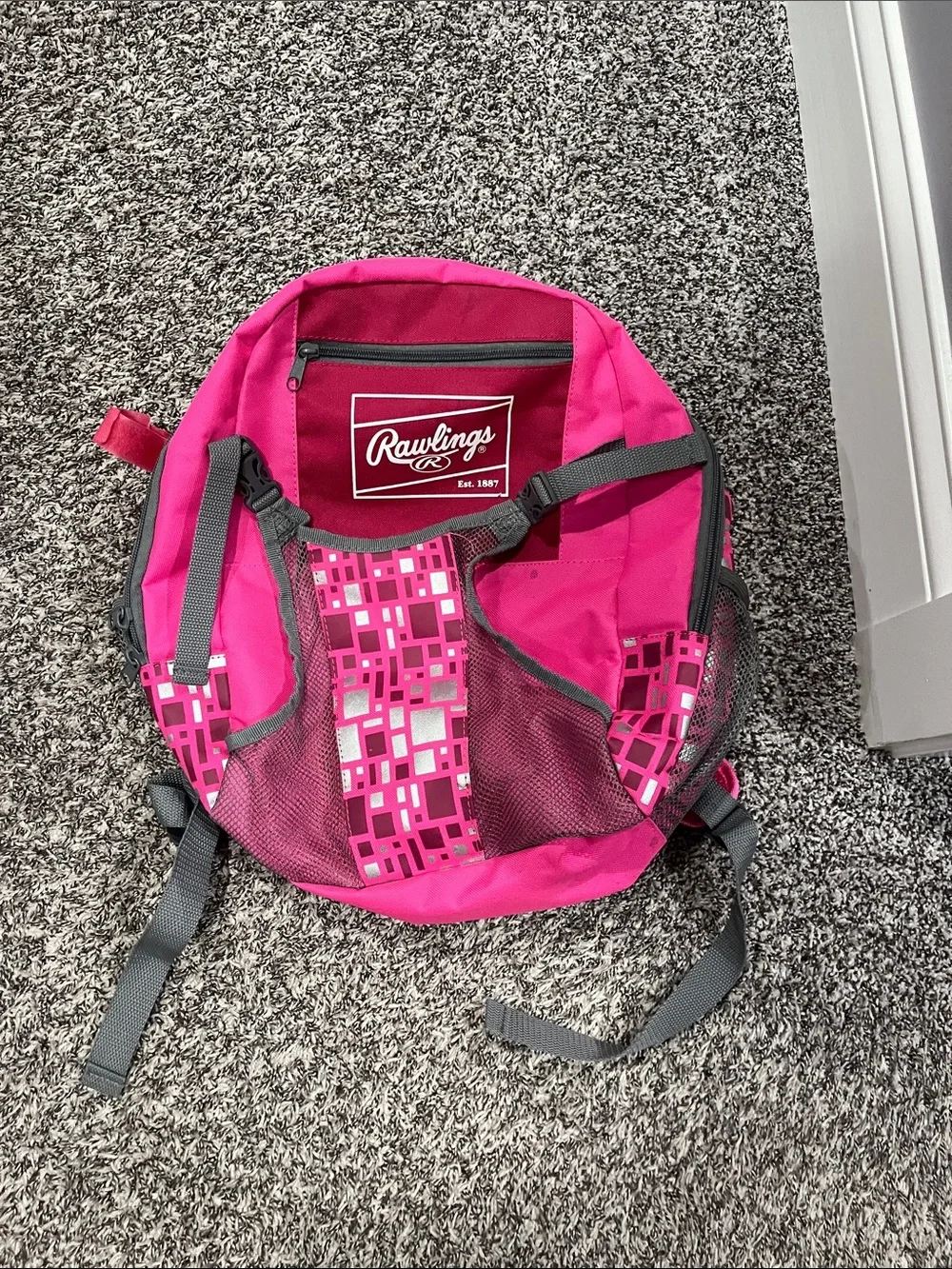 Rawlings Hot Pink Girls Softball Backpack with Gray Accents - Picture 1 of 4